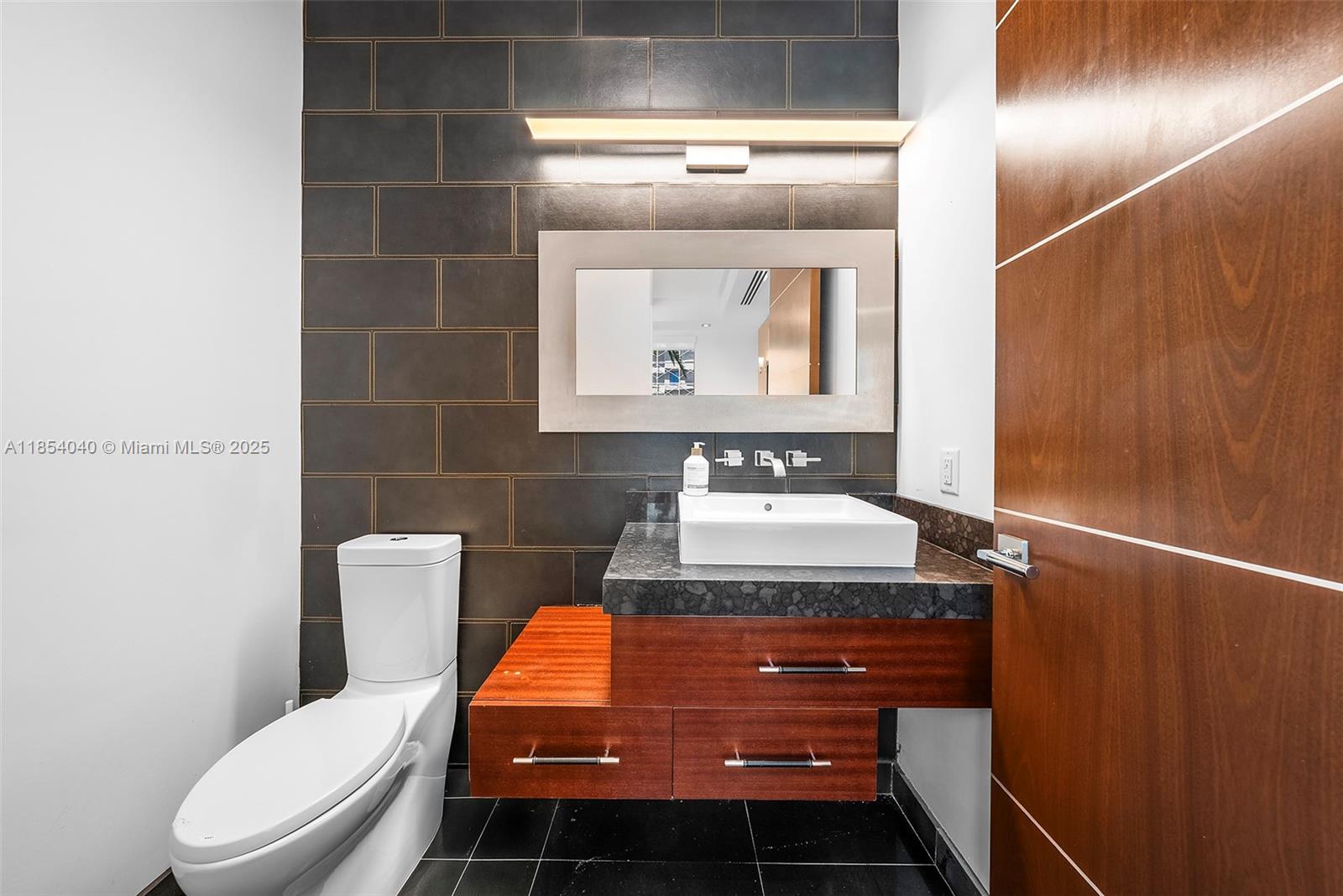 300 Royal Plz Dr Fort Lauderdale, FL 33301