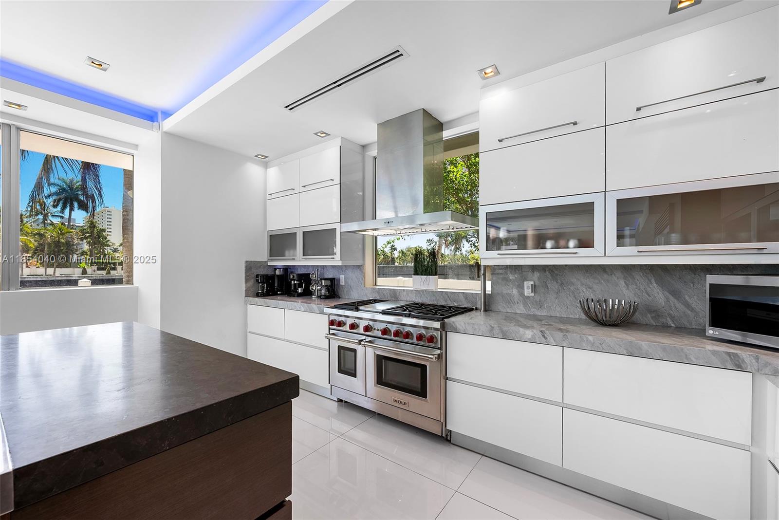 300 Royal Plz Dr Fort Lauderdale, FL 33301