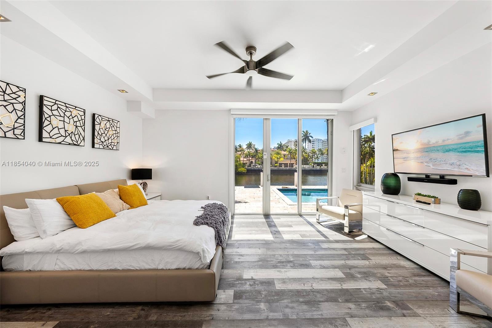 300 Royal Plz Dr Fort Lauderdale, FL 33301