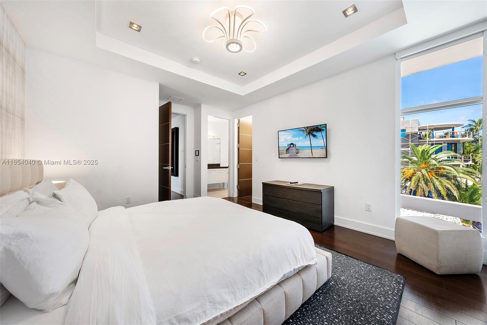 300 Royal Plz Dr Fort Lauderdale, FL 33301