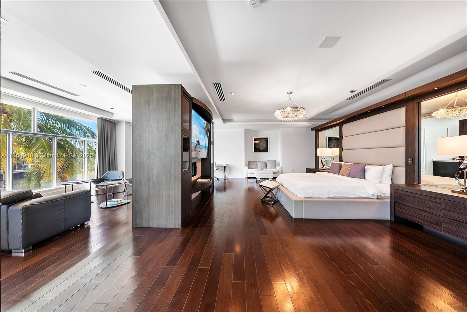 300 Royal Plz Dr Fort Lauderdale, FL 33301