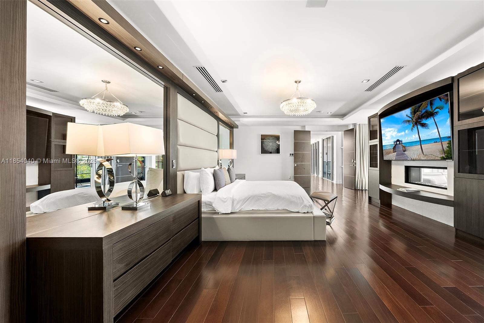 300 Royal Plz Dr Fort Lauderdale, FL 33301