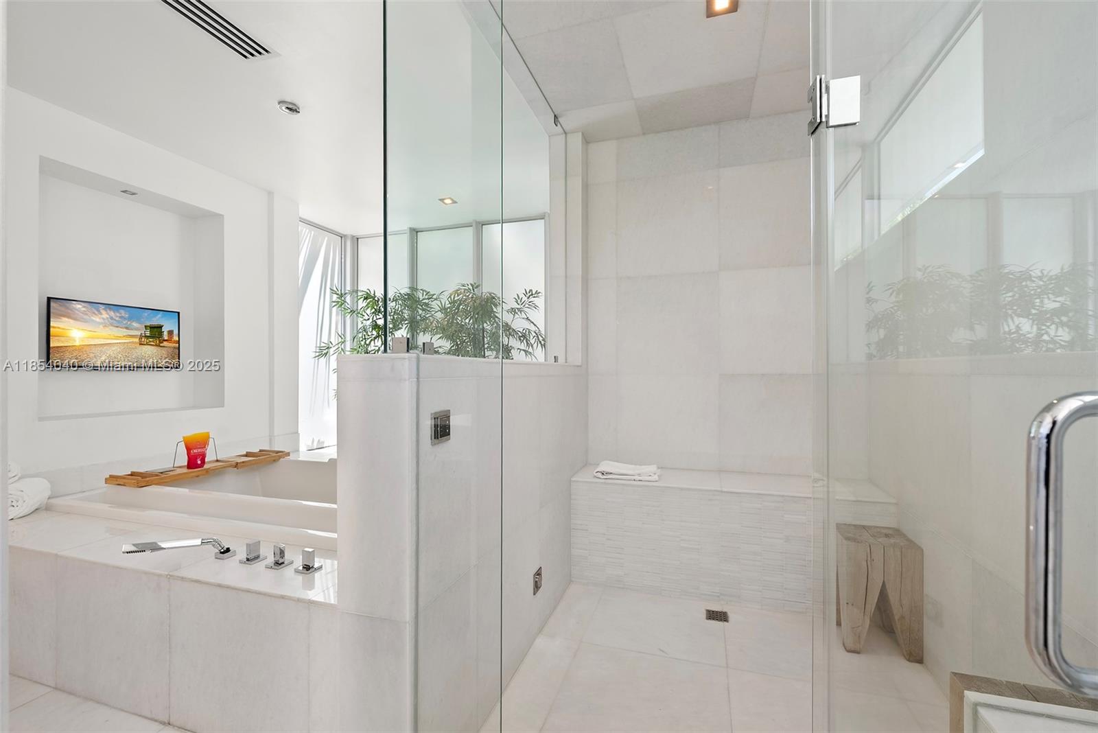 300 Royal Plz Dr Fort Lauderdale, FL 33301