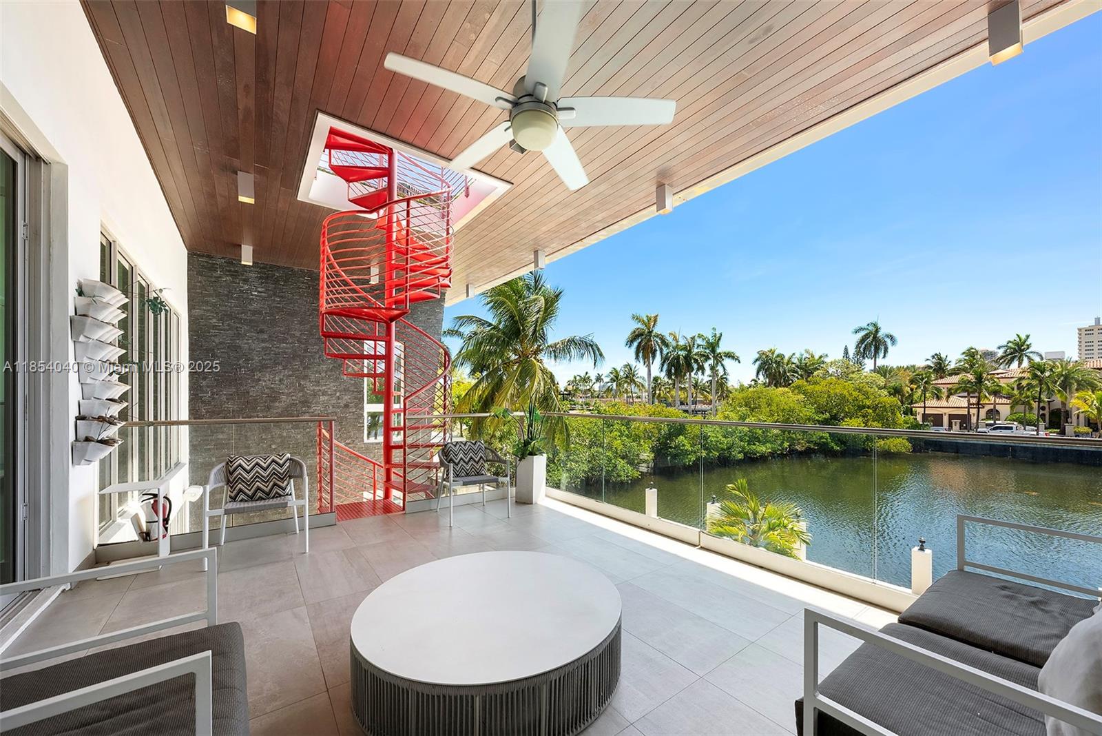 300 Royal Plz Dr Fort Lauderdale, FL 33301