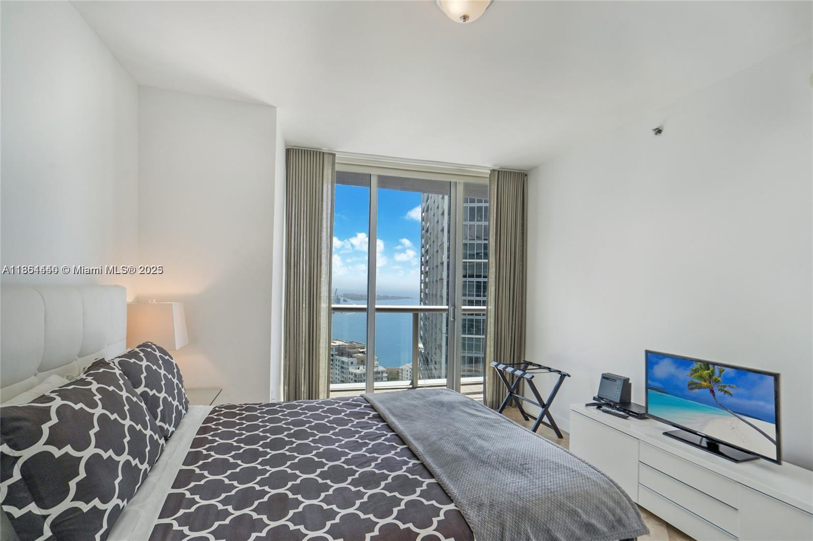 image Icon Brickell W Tower4