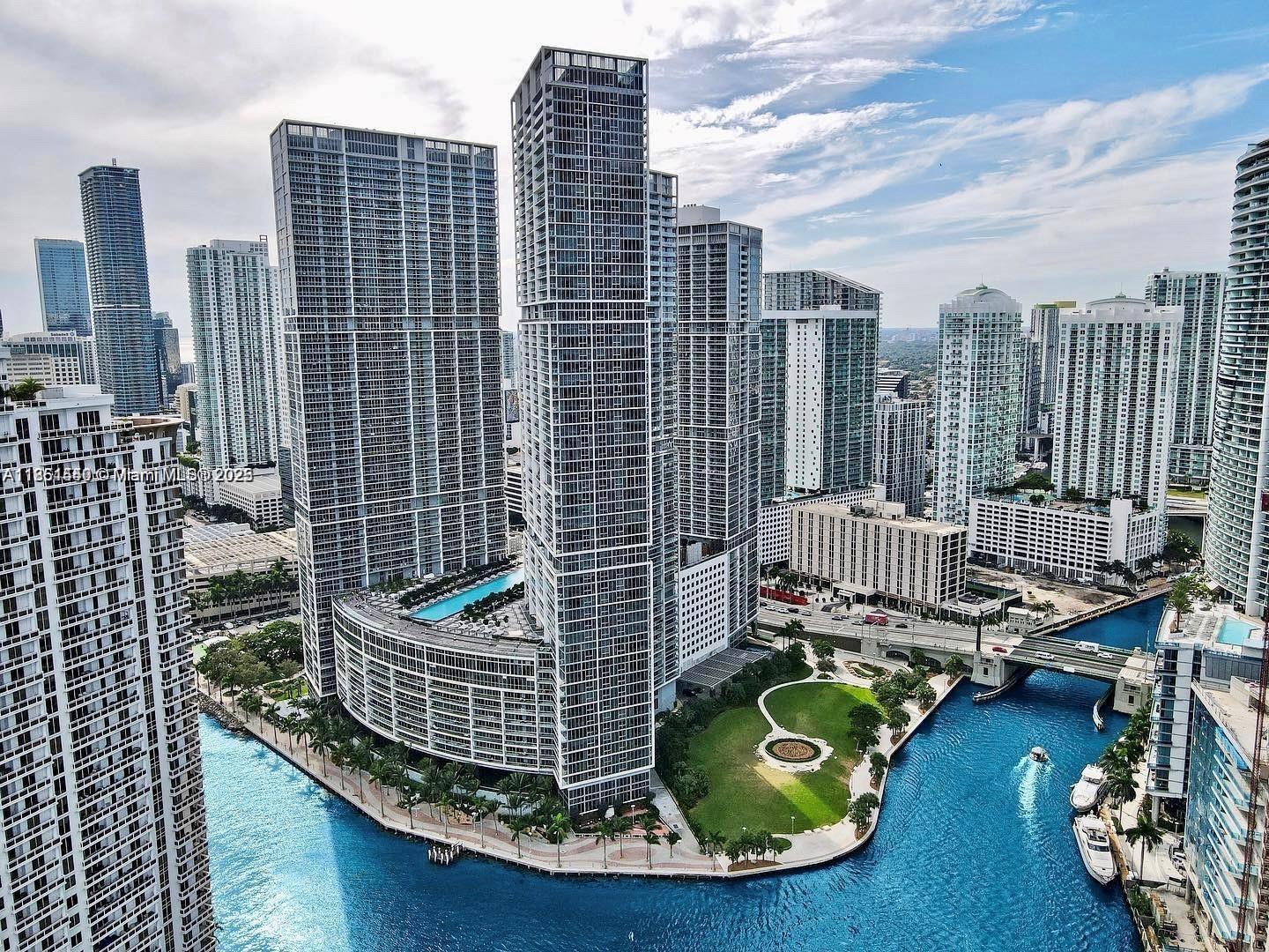 image Icon Brickell W Tower8