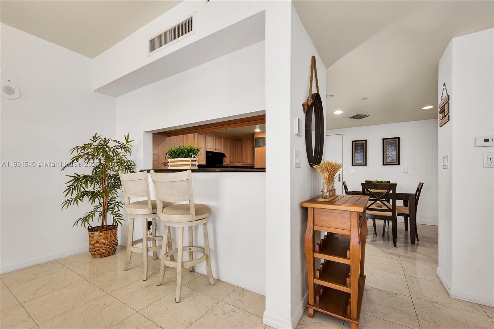 image Solimar Condo10