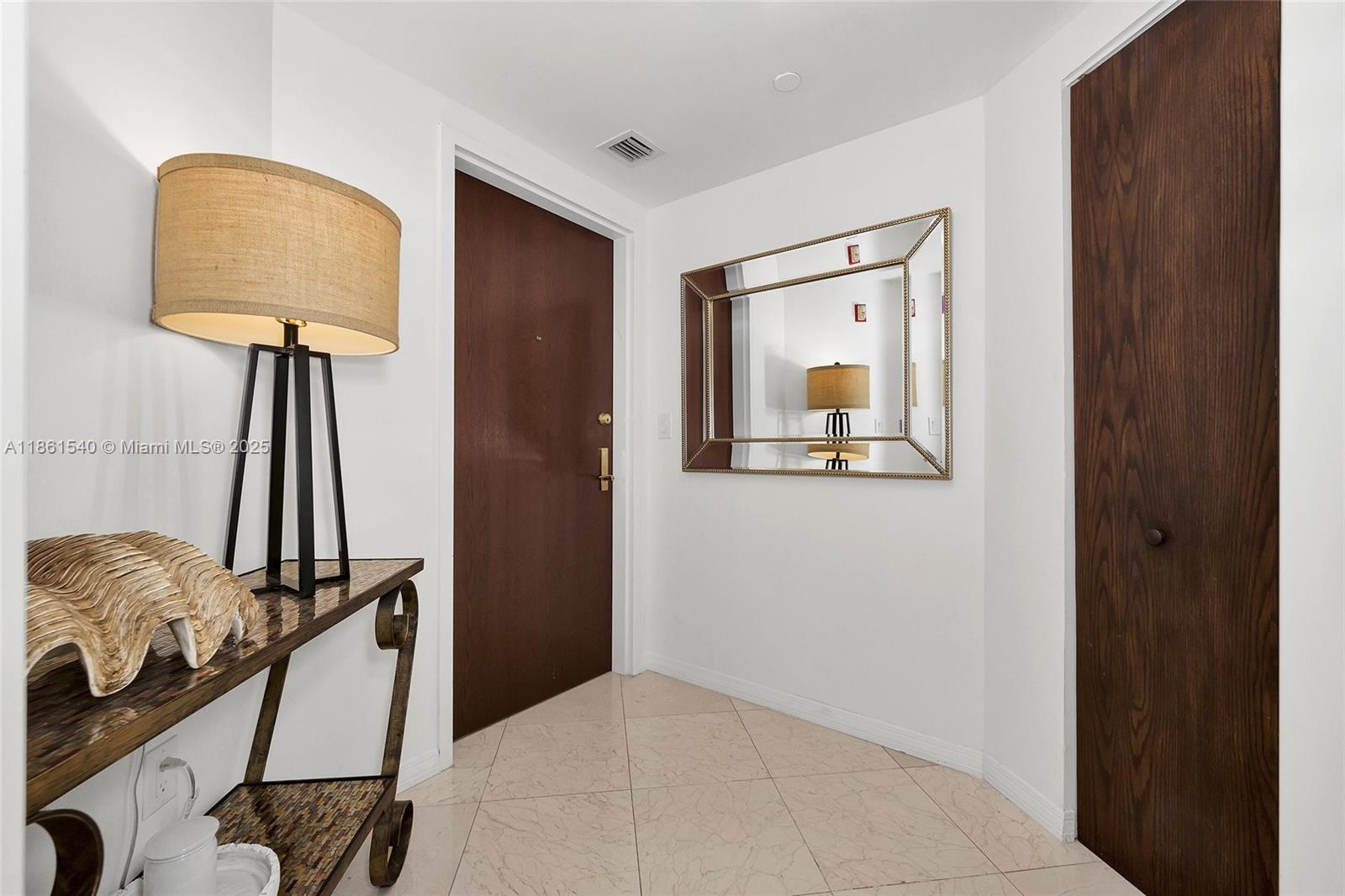 image Solimar Condo1
