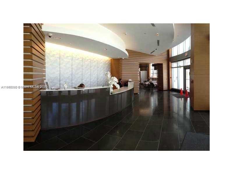 image Four Midtown Miami Condo3
