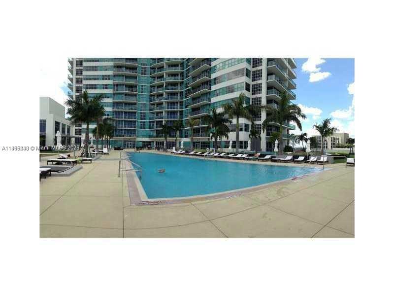 image Four Midtown Miami Condo5
