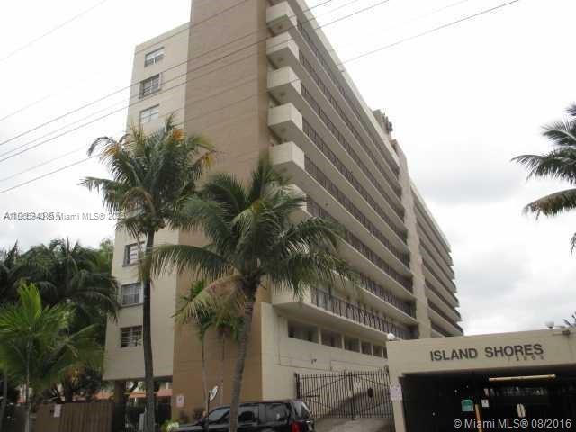 2903 N Miami Bch Blvd #301