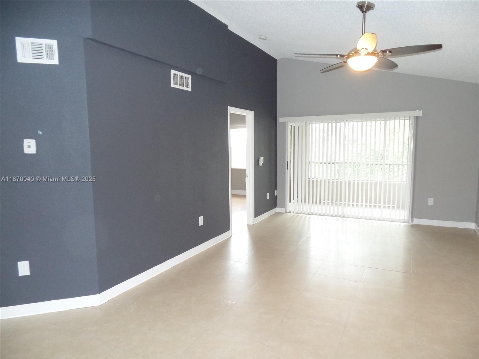 2850 N Oakland Frst Dr #313
