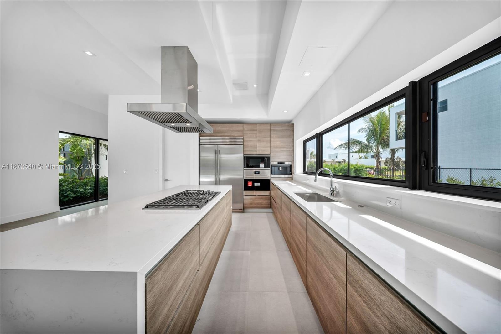 16740 N Botaniko Dr N Weston, FL 33326