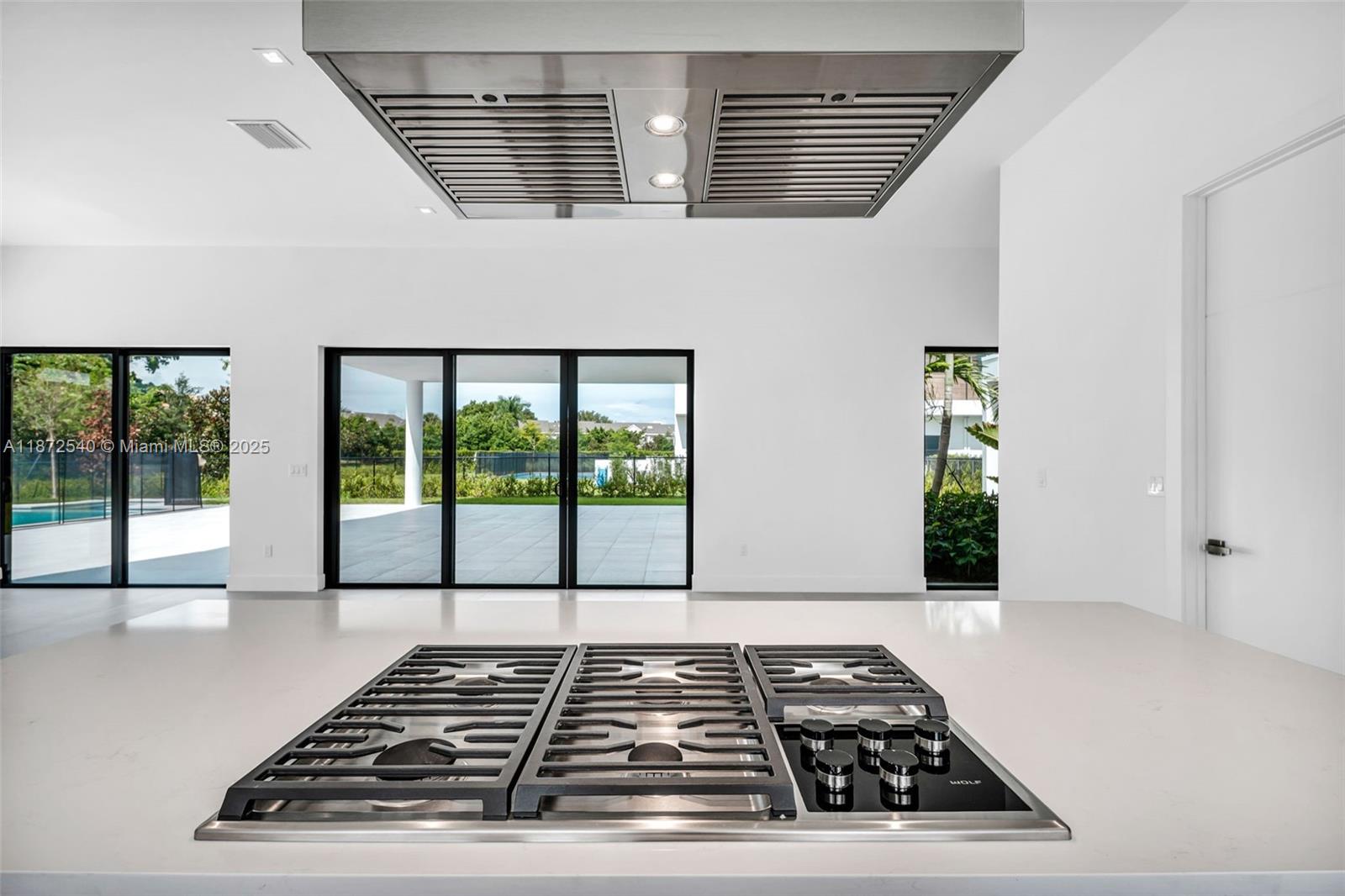 16740 N Botaniko Dr N Weston, FL 33326