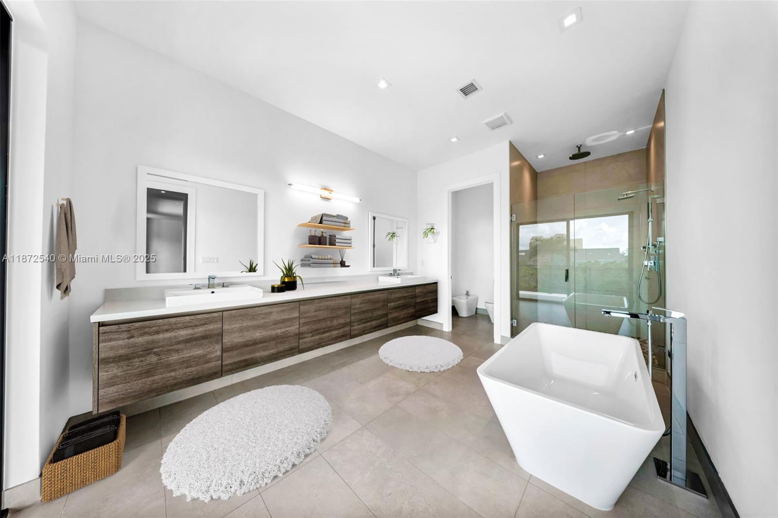 16740 N Botaniko Dr N Weston, FL 33326