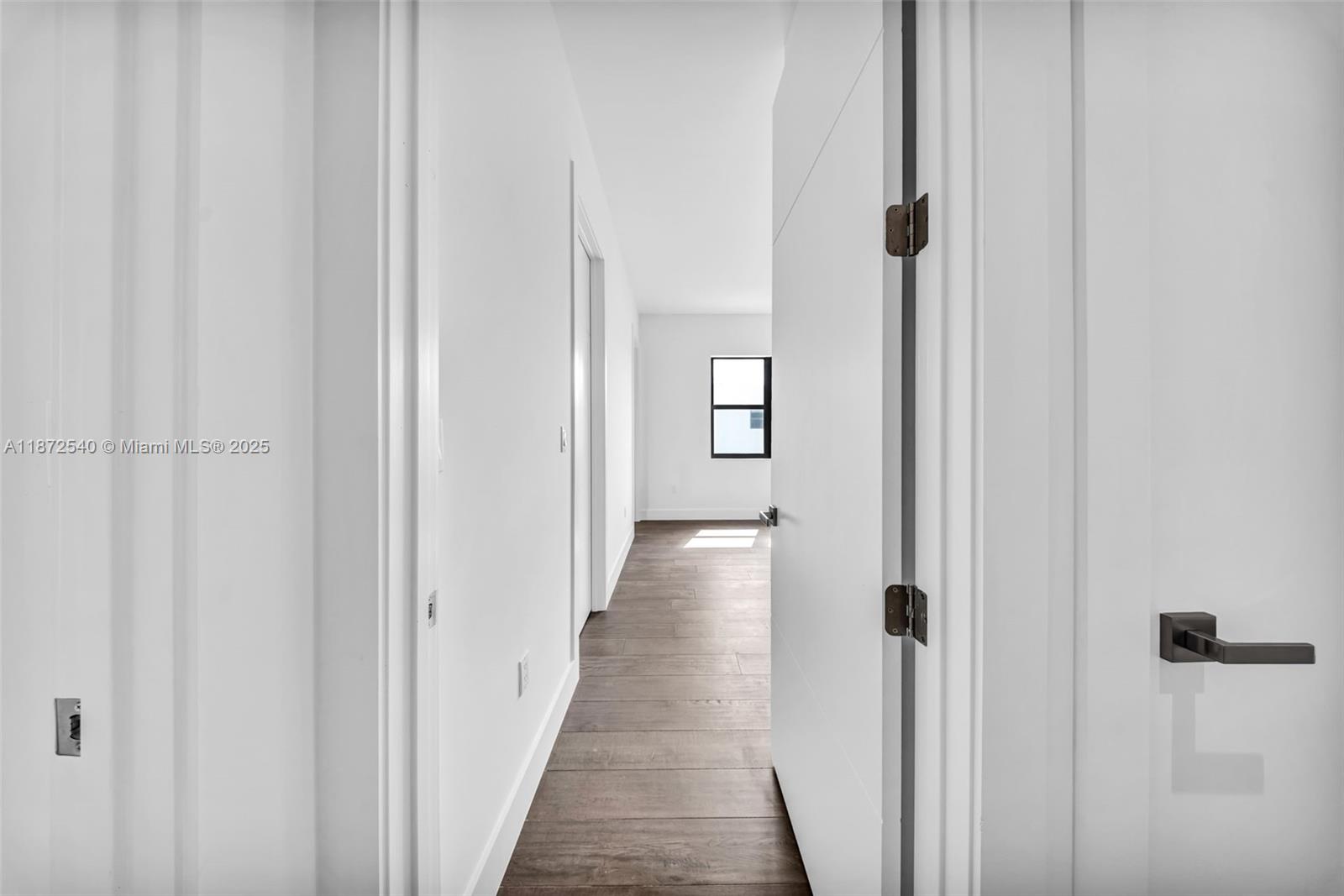 16740 N Botaniko Dr N Weston, FL 33326