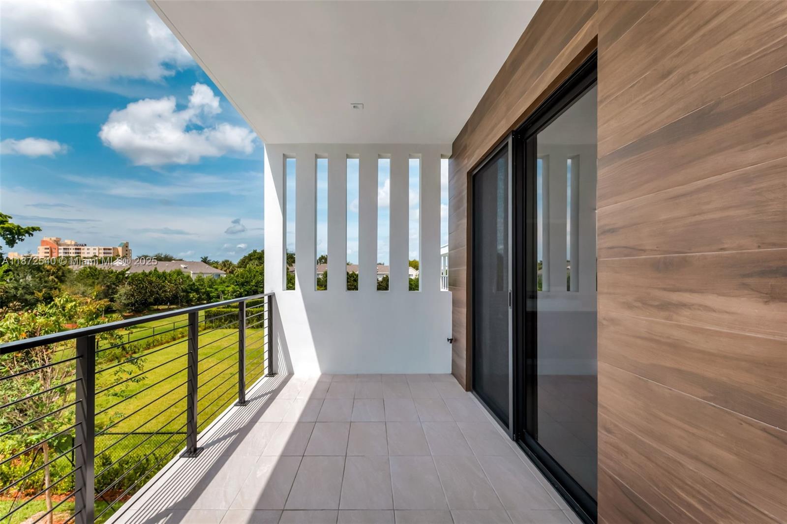 16740 N Botaniko Dr N Weston, FL 33326