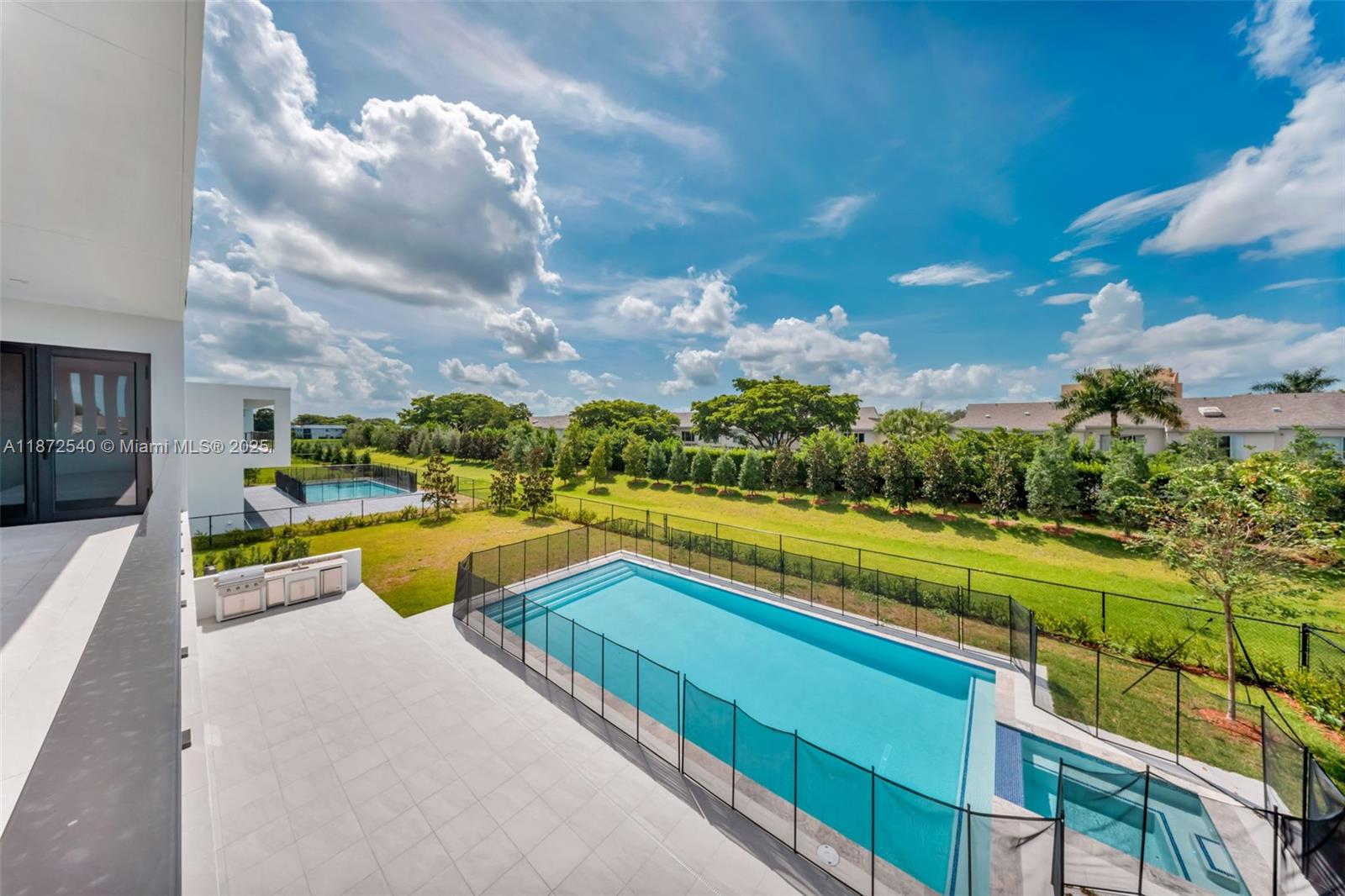 16740 N Botaniko Dr N Weston, FL 33326