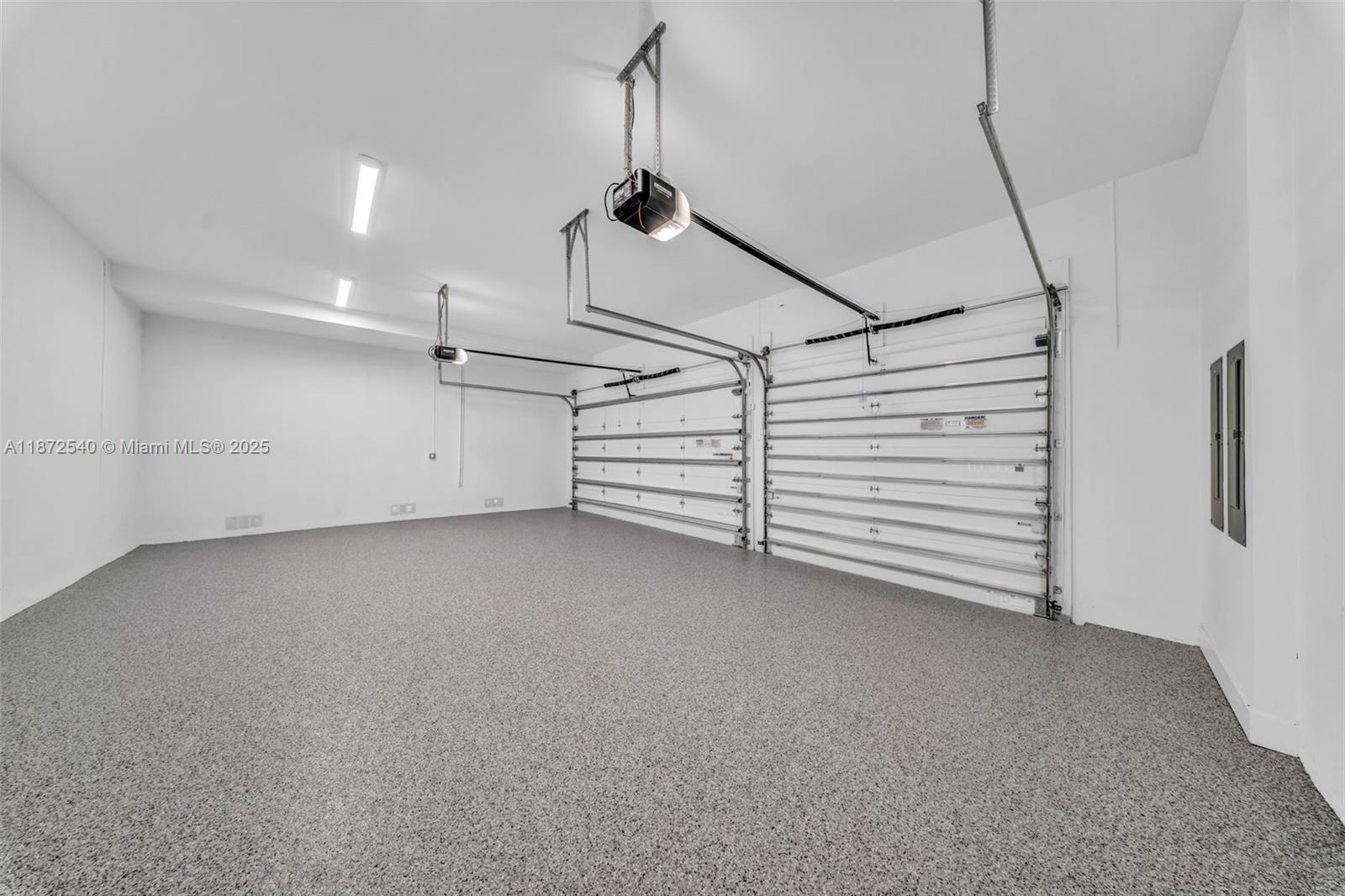 16740 N Botaniko Dr N Weston, FL 33326