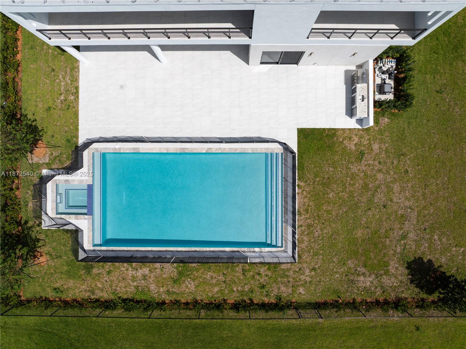 16740 N Botaniko Dr N Weston, FL 33326