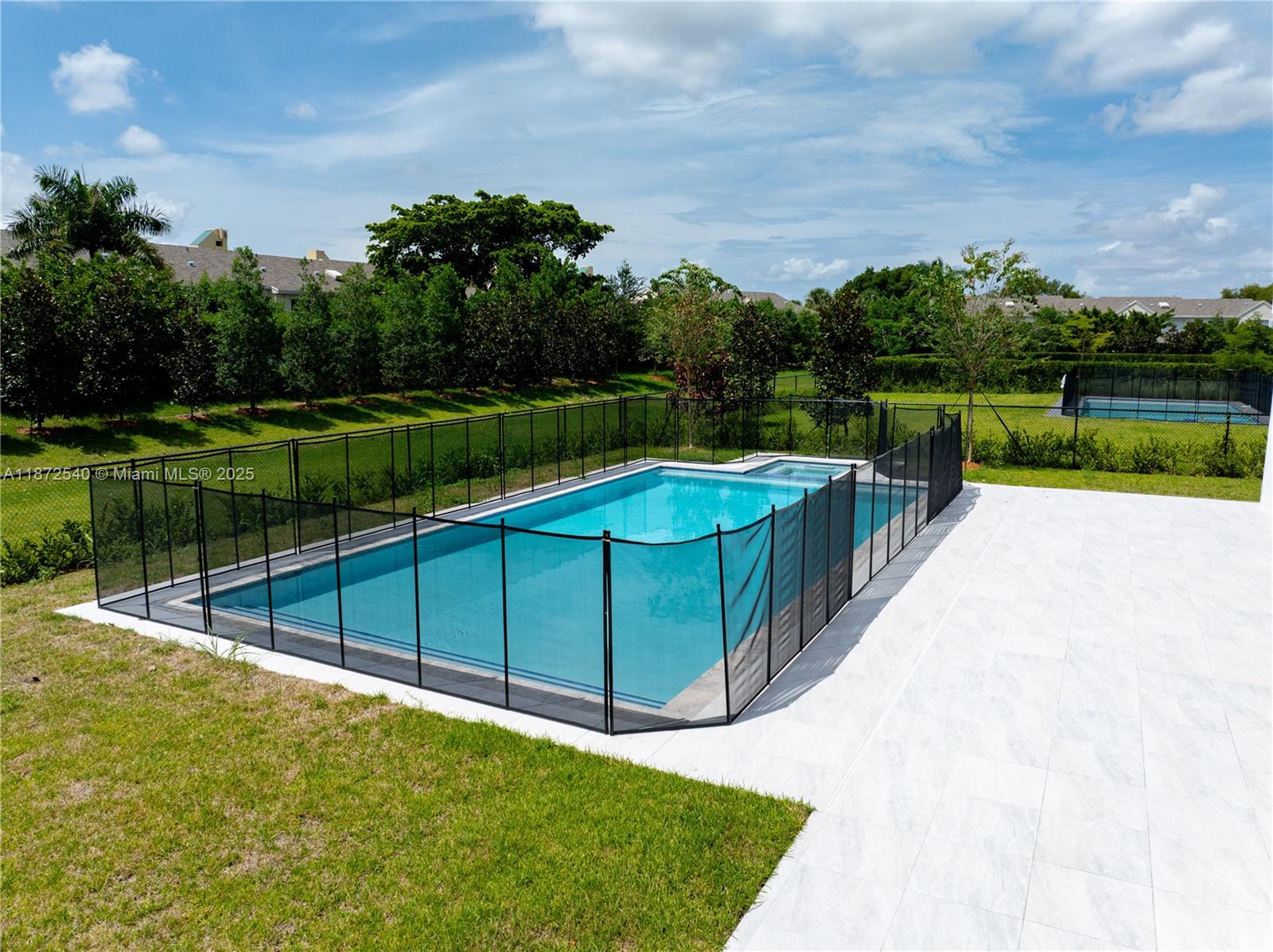 16740 N Botaniko Dr N Weston, FL 33326