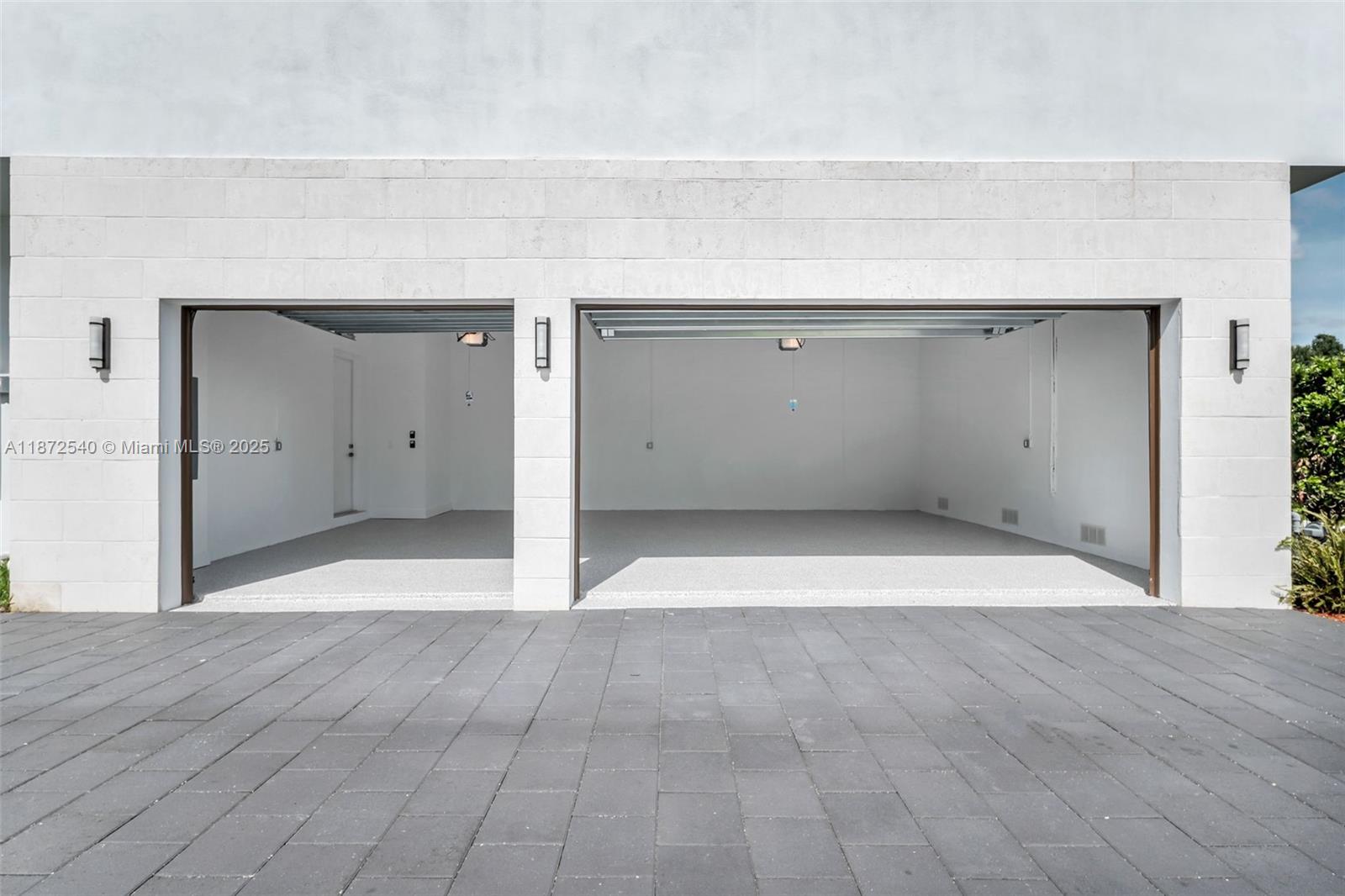 16740 N Botaniko Dr N Weston, FL 33326