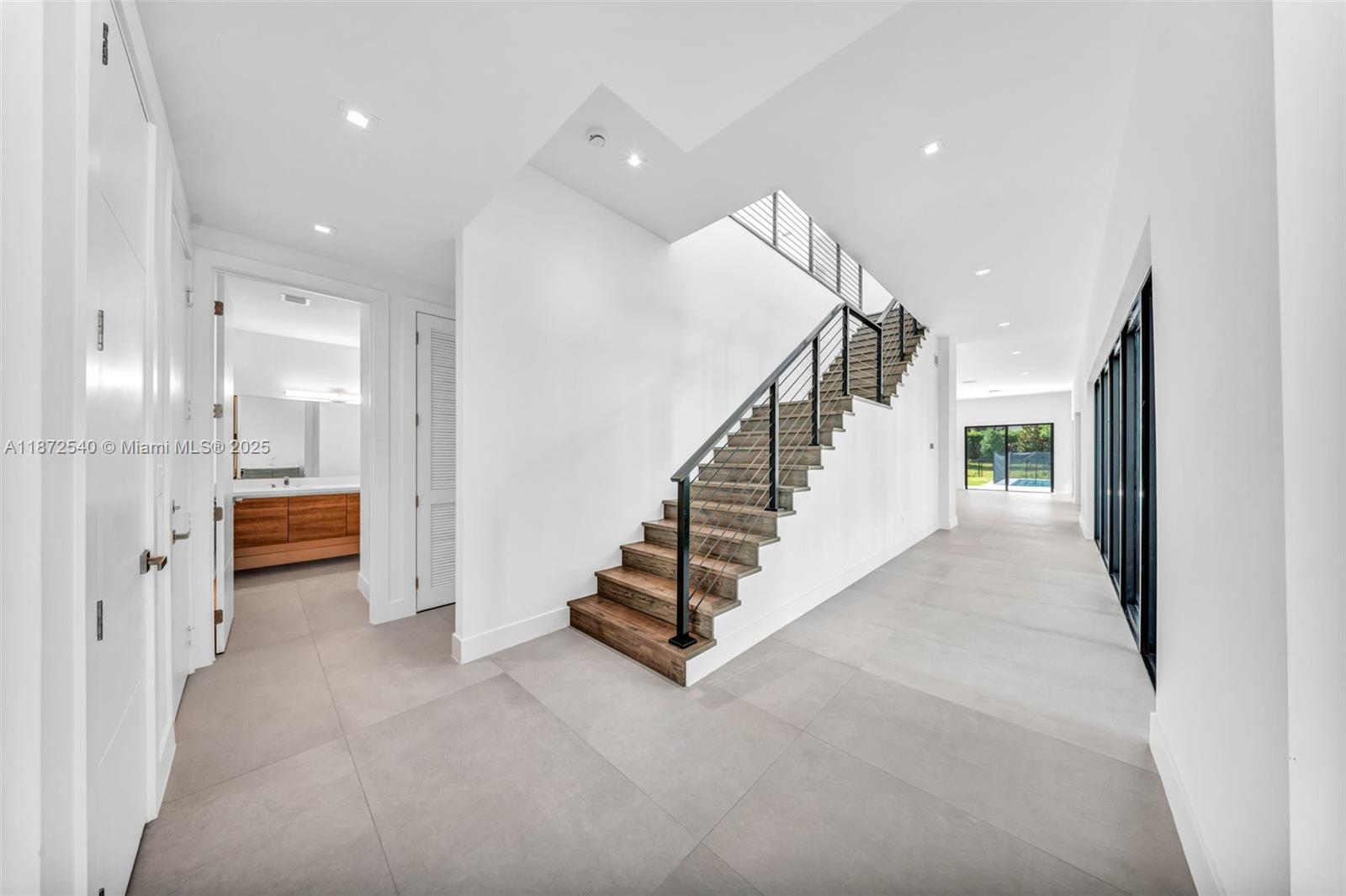 16740 N Botaniko Dr N Weston, FL 33326