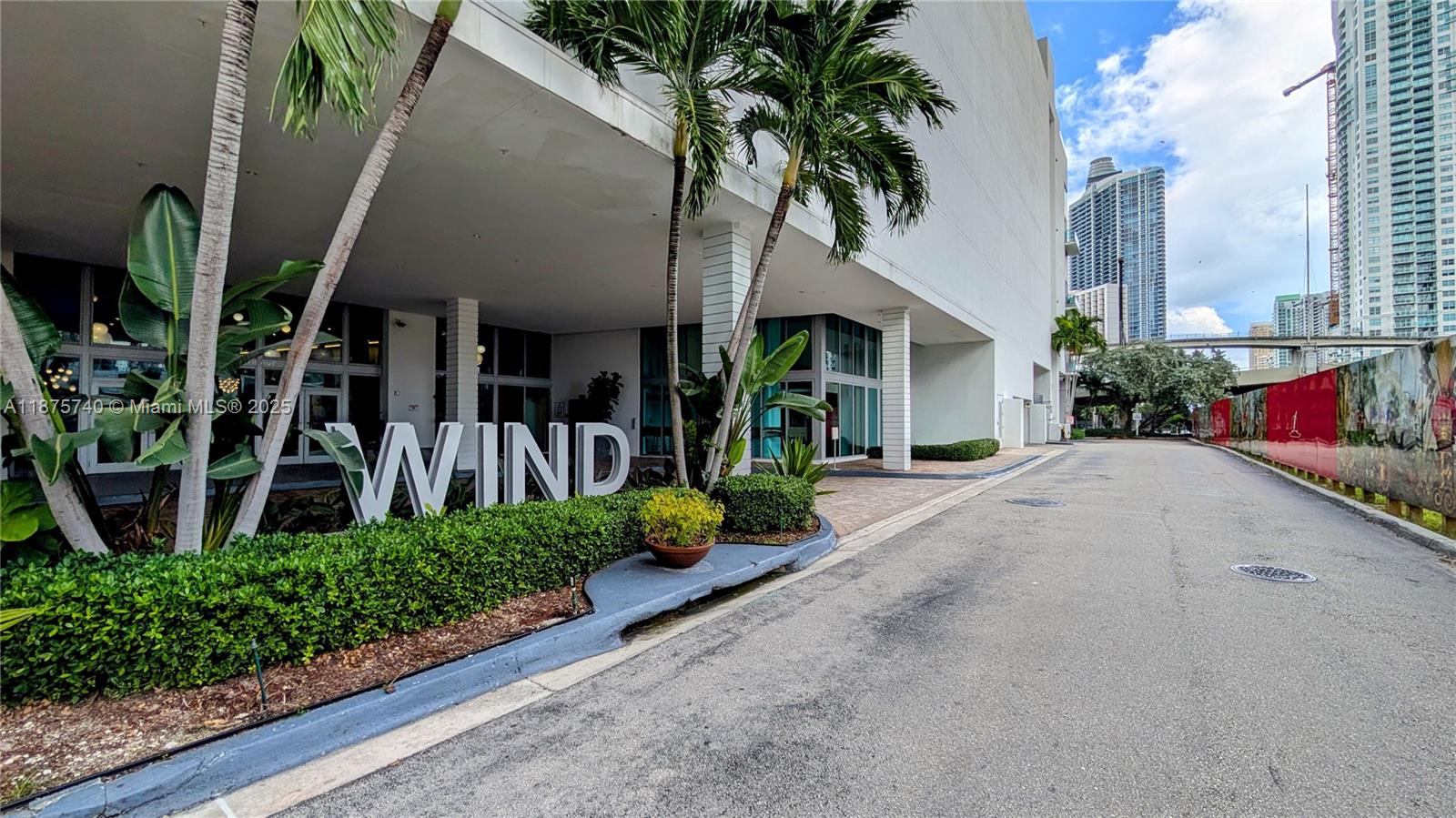 350 E Miami Ave #1901