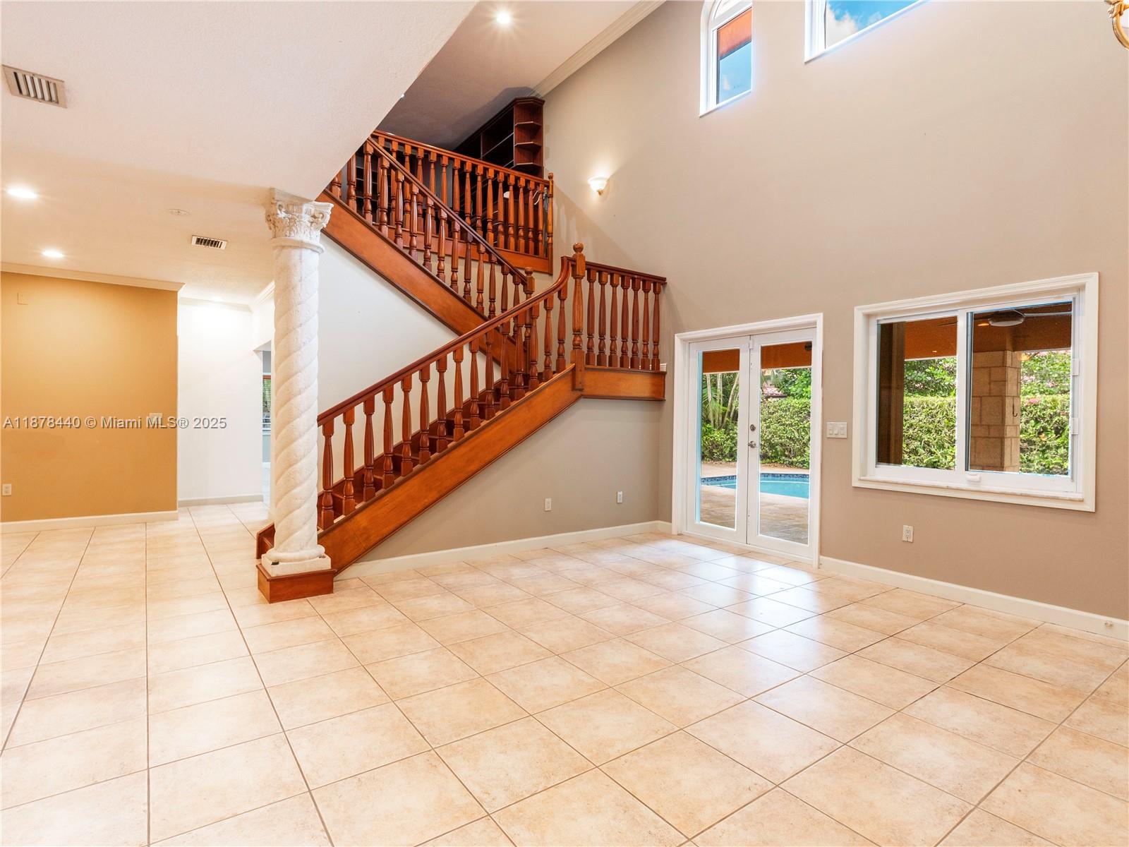 8311 NW 166th Ter Miami Lakes, FL 33016