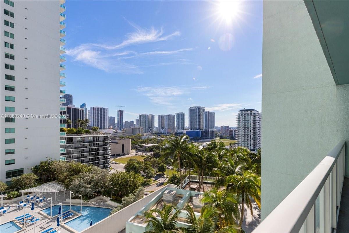 1900 N Bayshore Dr #1509