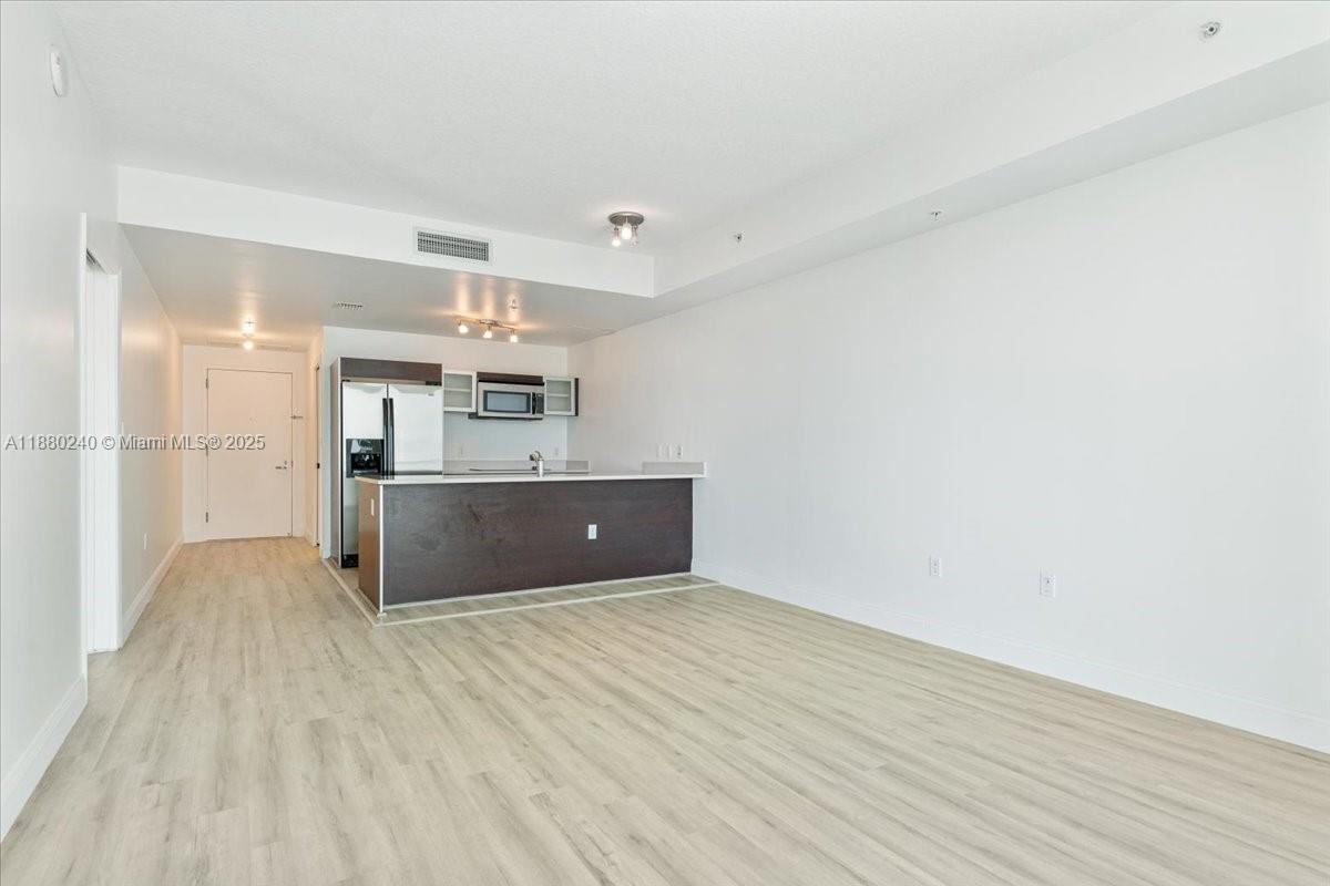 image Quantum On The Bay Condo14
