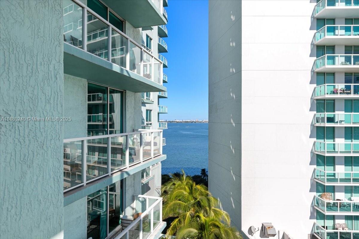 image Quantum On The Bay Condo24