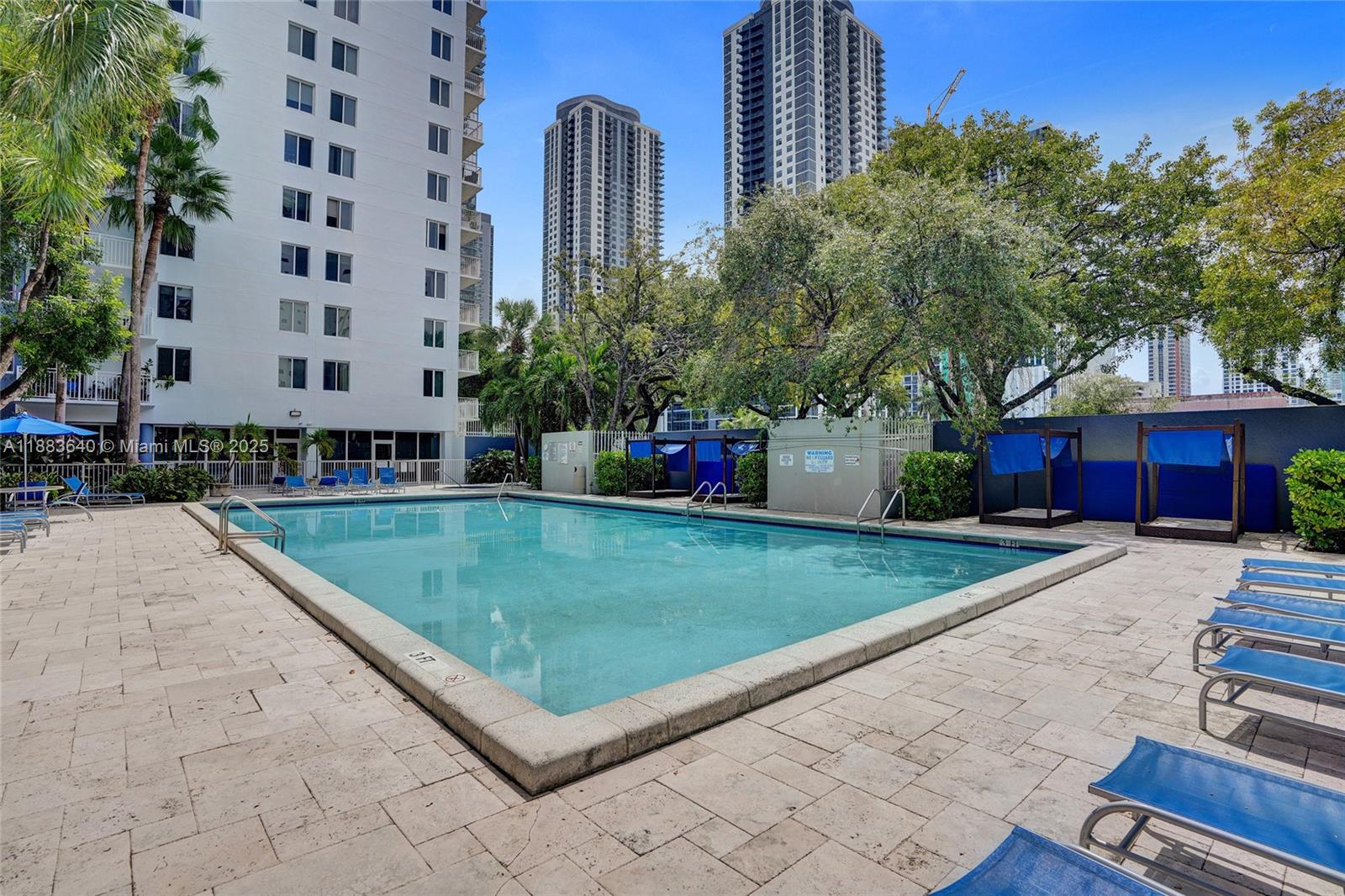 image Madison Downtown Condo40