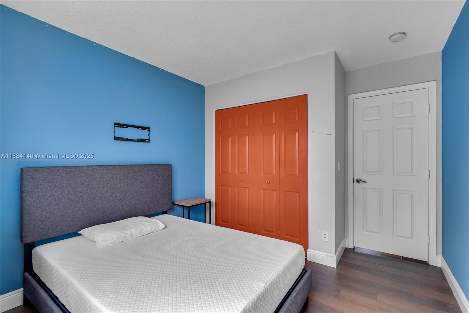 845 NW 132nd Ave Pembroke Pines, FL 33028