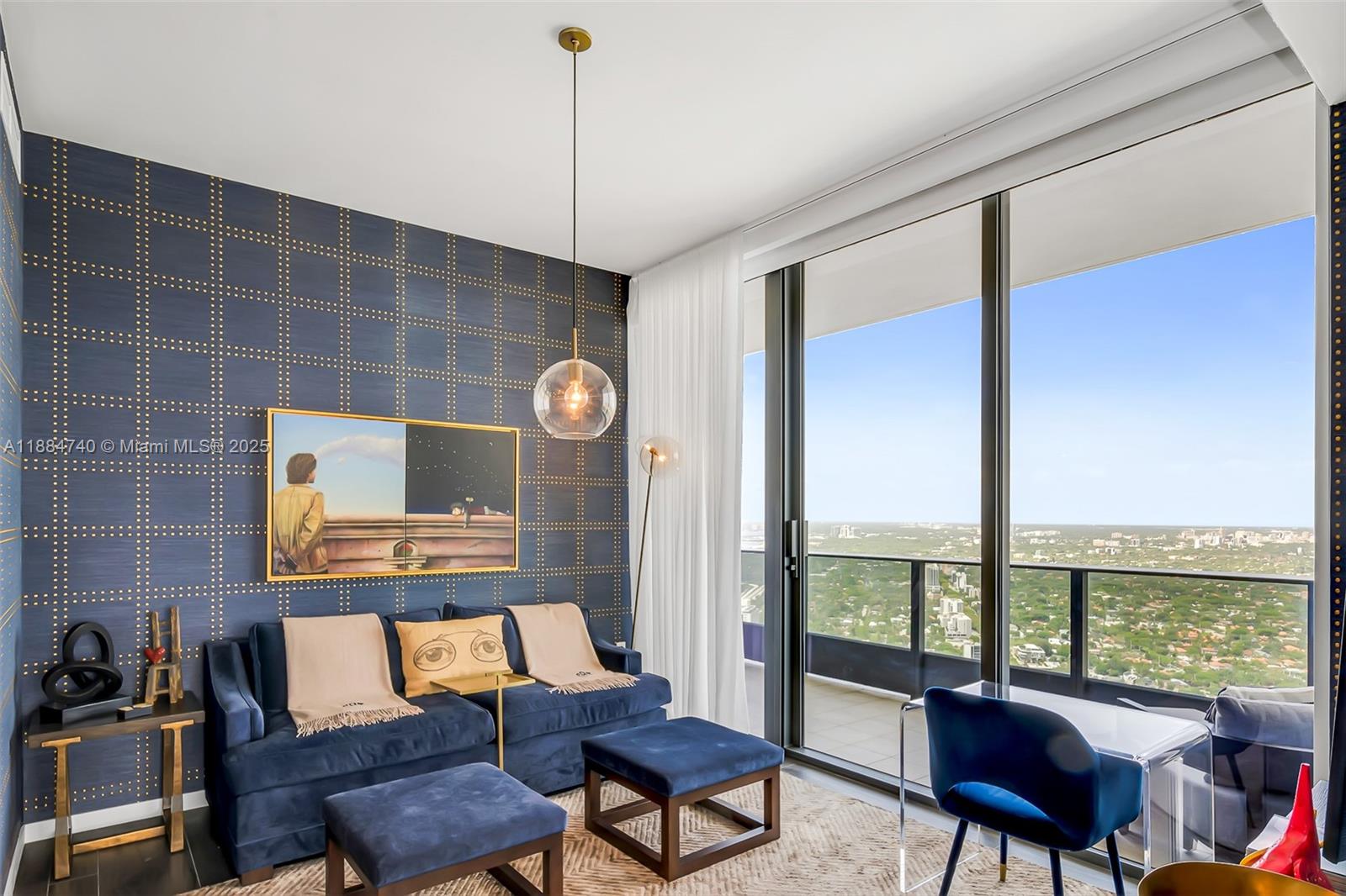 image Brickell Flatiron21