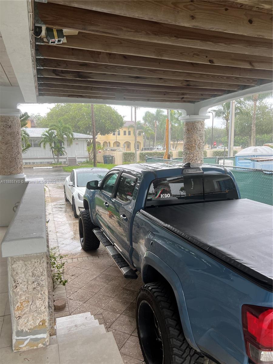 130 SW 1st Ave #130 Hallandale Beach, FL 33009