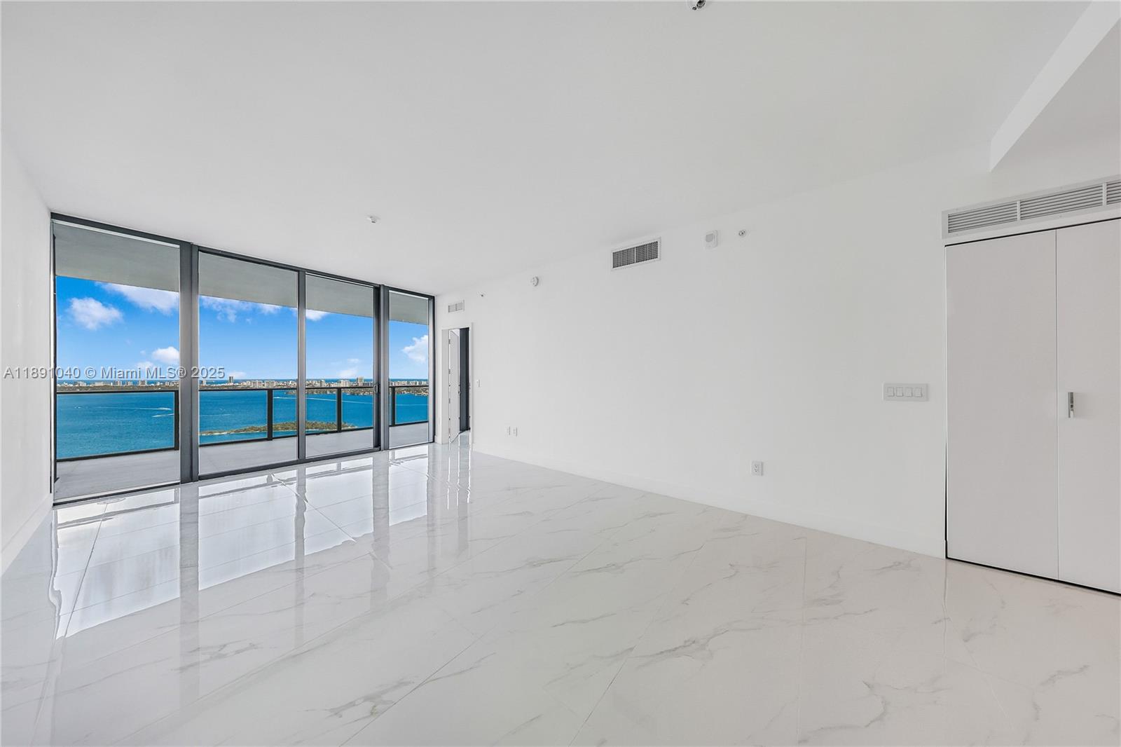 700 NE 24th St #3402 Miami, FL 33137