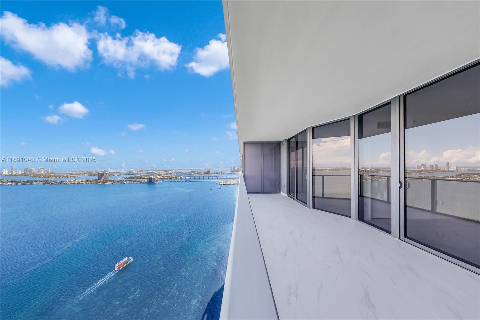 700 NE 24th St #3402 Miami, FL 33137