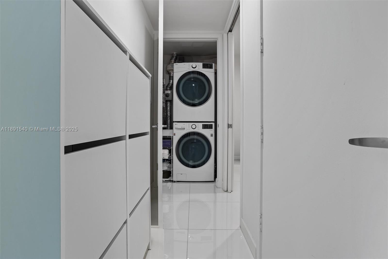 image Ten Museum Pk27