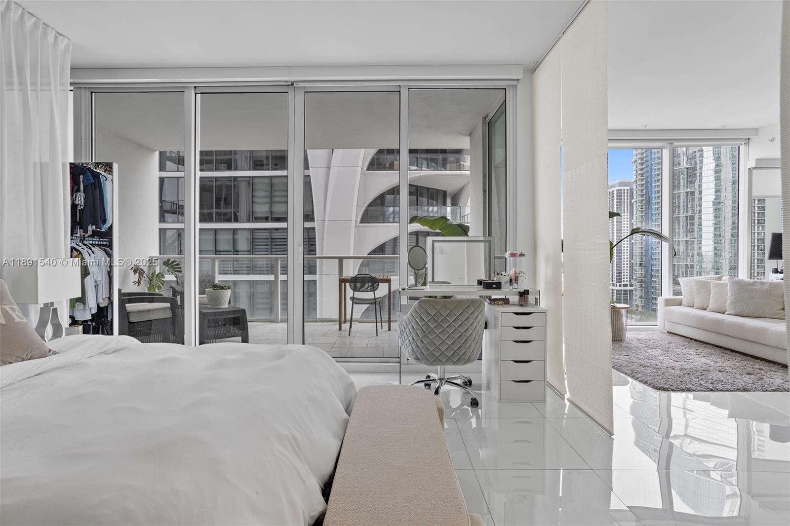 image Ten Museum Pk32