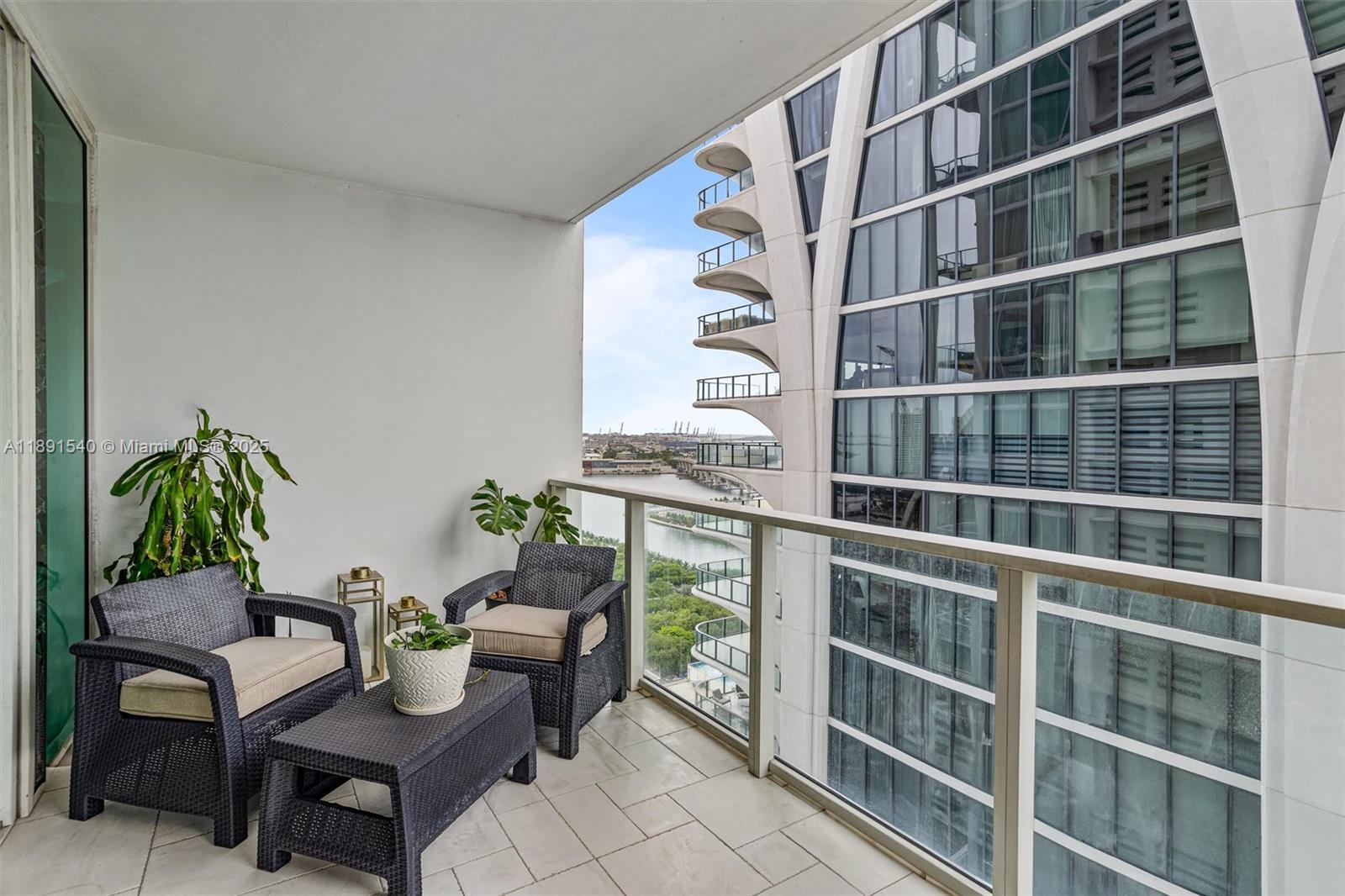 image Ten Museum Pk37