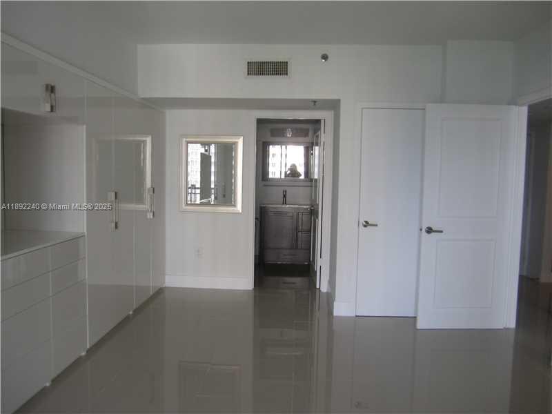 image Brickell Key Ii Condo29