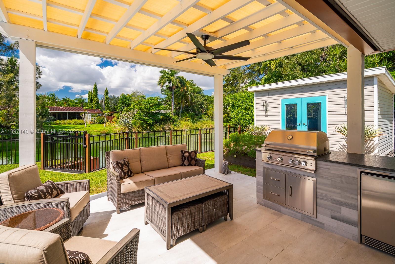 6380 SW 63rd Ave South Miami, FL 33143