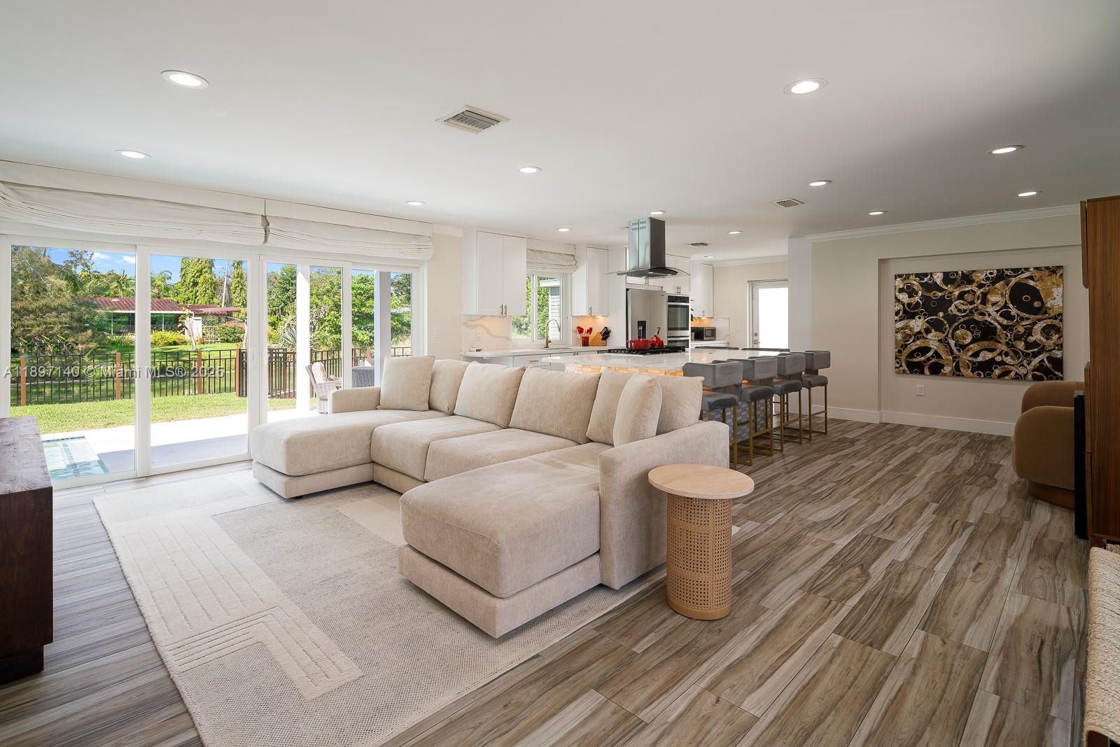 6380 SW 63rd Ave South Miami, FL 33143