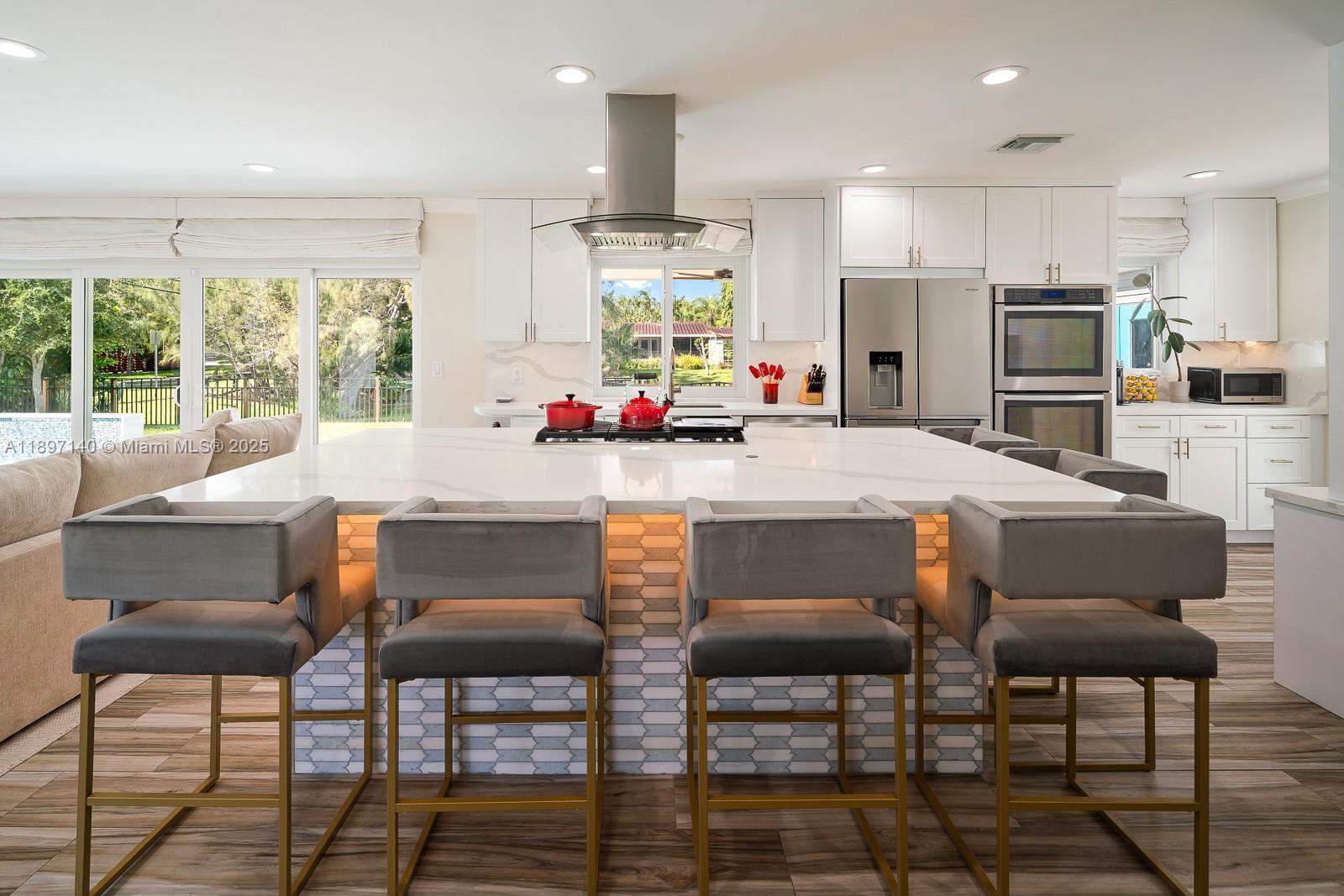 6380 SW 63rd Ave South Miami, FL 33143