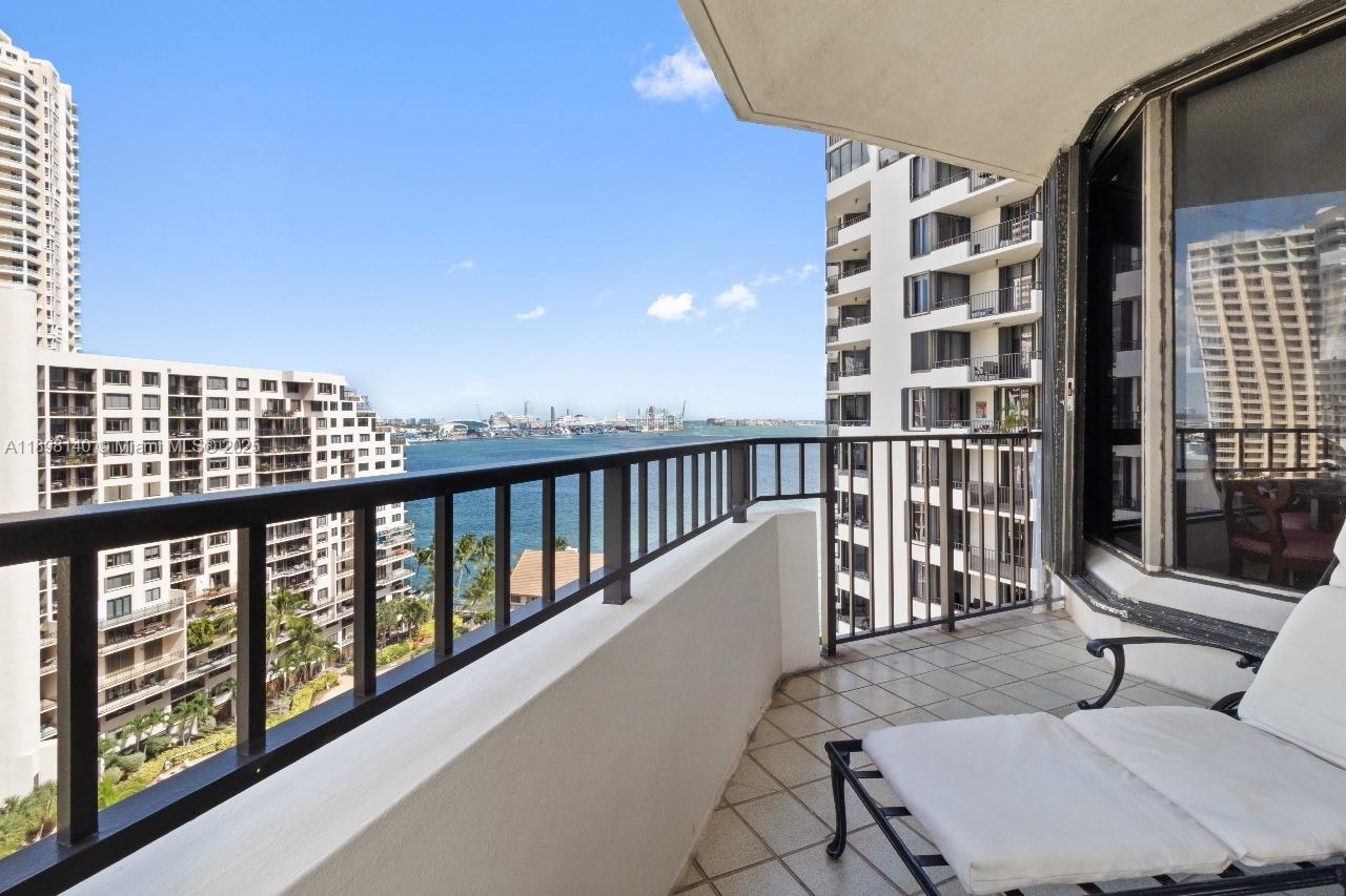image Brickell Key One Condo16