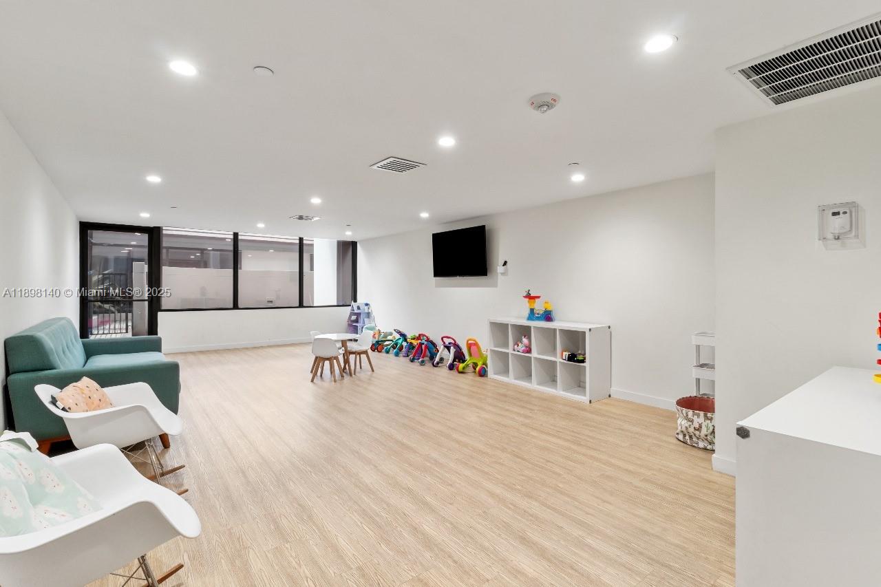 image Brickell Key One Condo20