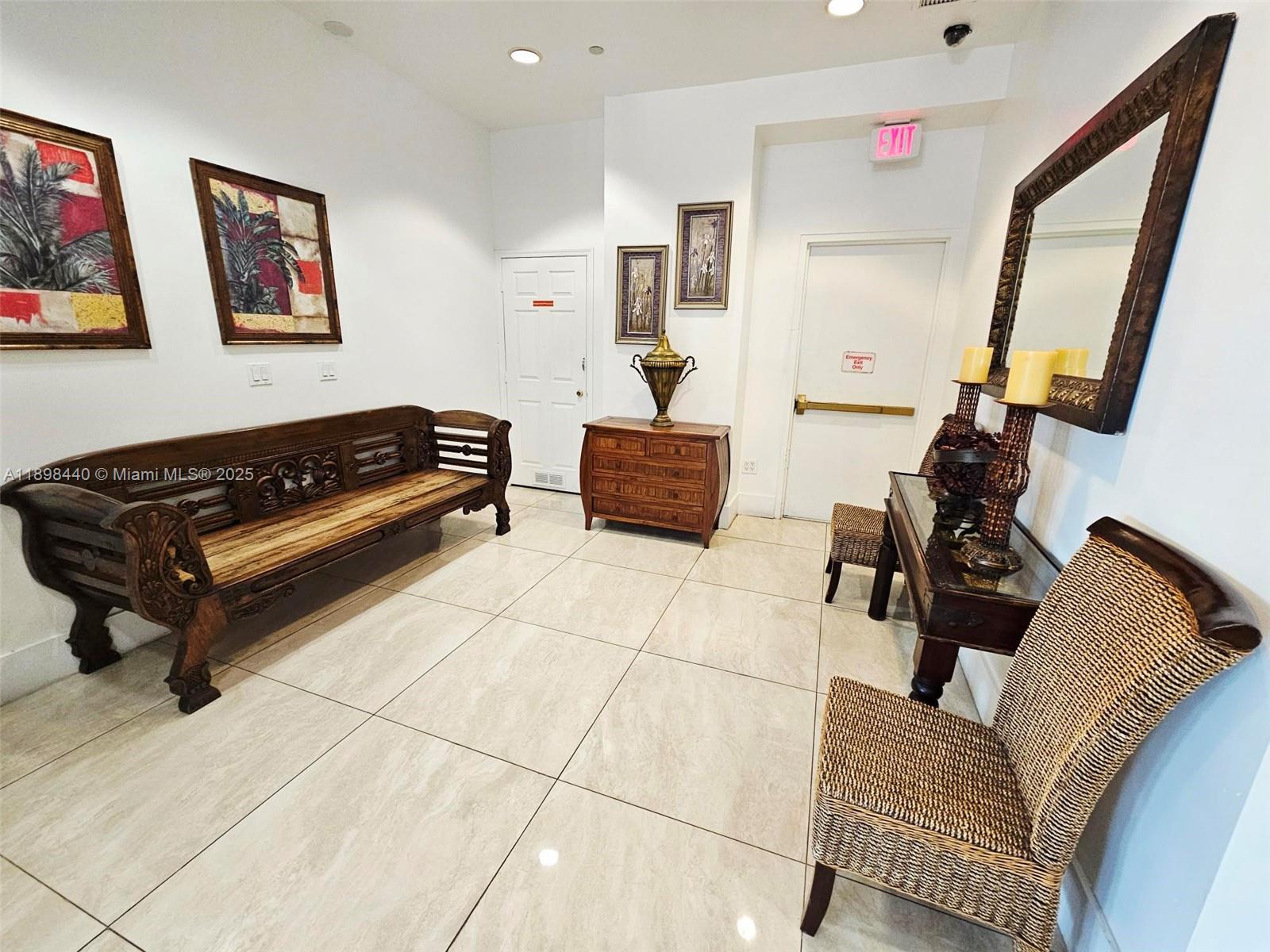 2280 SW 32nd Ave #511 Miami, FL 33145