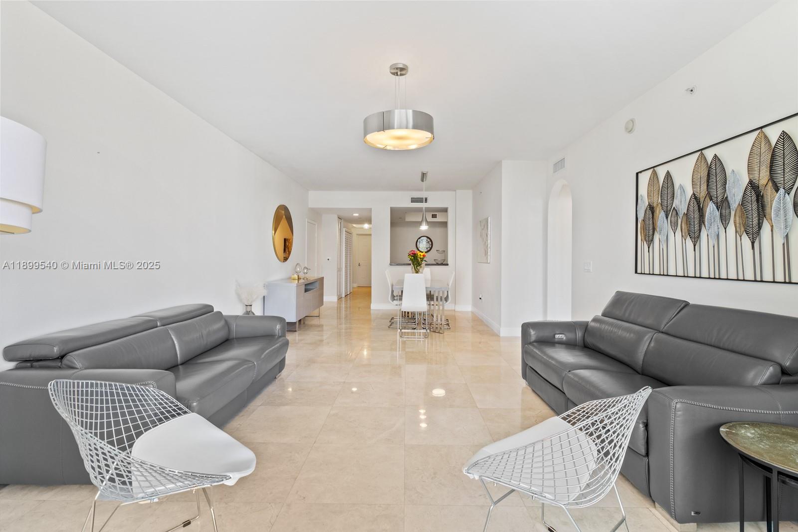 image Aventura Marina 110