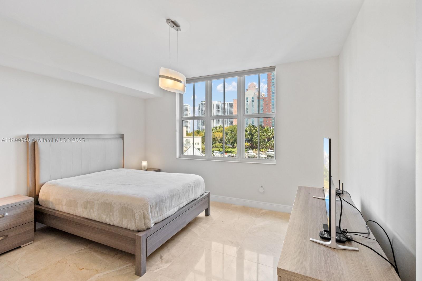 image Aventura Marina 113